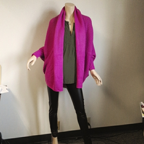 C+D+M batwing drop shoulder cardigan - Picture 1 of 4